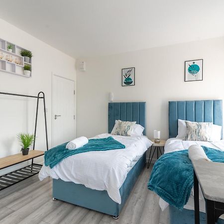 Cosy Cardiff Apartments - Garden Lounge Exteriör bild